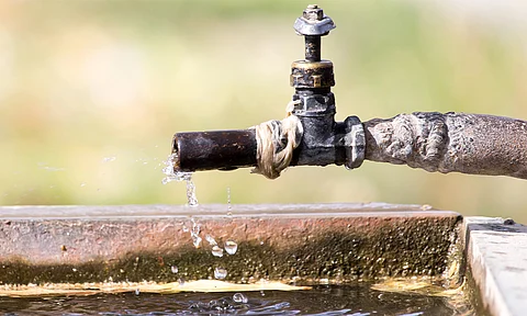 Se manifiestan en CDMX por falta de agua