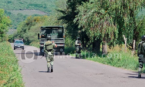 Hallan a 3 ejecutados maniatados en el lago de Cuitzeo