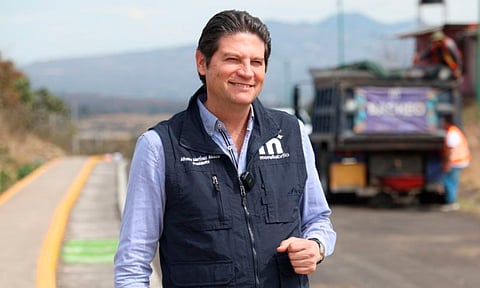 Insiste Alfonso Martínez en interés para ir por reelección con el PRI y el PES