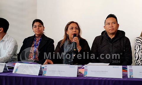 Presenta Immujeris plataforma de autocapacitación "Hombres trabajando"