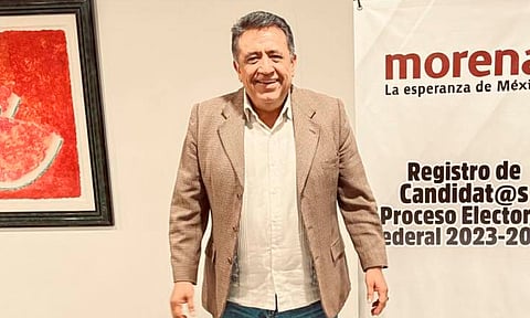 Presidente de Apatzingán solicita licencia para contender por diputación federal
