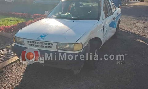 Choque entre taxi y moto deja un herido a pocos metros del Monumento al Pipila