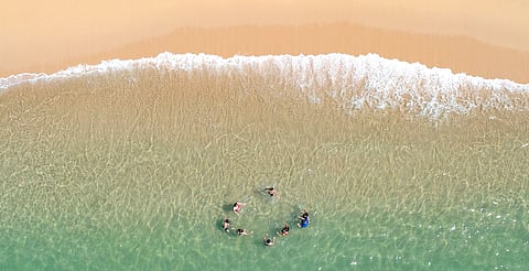 Aventúrate a vivir una experiencia única en las playas de Michoacán