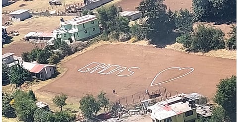 Agradece Tlalpujahua a combatientes de incendios con mensaje que se ve desde el cielo