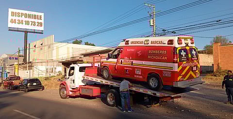 Morelia: bomberos voluntarios piden ayuda para solventar gastos de ambulancia dañada