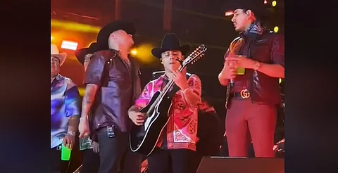 Grupo Firme se viste de luto y Eduin Caz rompe en llanto