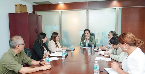 Acuerdan generar rutas de atención a población en contexto de movilidad