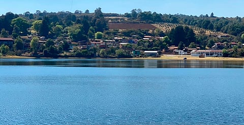 Continúa "huachicoleo" de agua en la presa de Umécuaro, denuncian