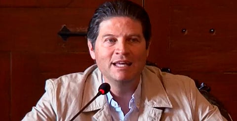 Autorizan licencia a Alfonso Martínez para separarse del cargo e ir por reelección