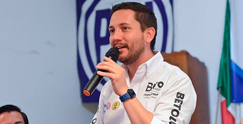 En debate, Xóchitl Gálvez demostró por qué debe ser nuestra próxima presidenta: Beto Lucatero