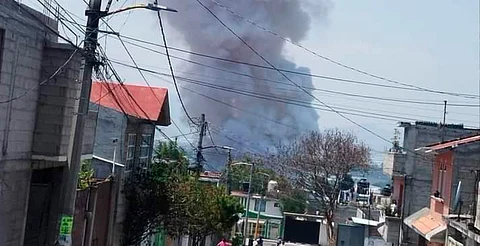 Se registra fuerte explosión de polvorín en el Edomex