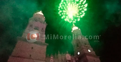 Intensidad, pasión y vida en encendido de Catedral 