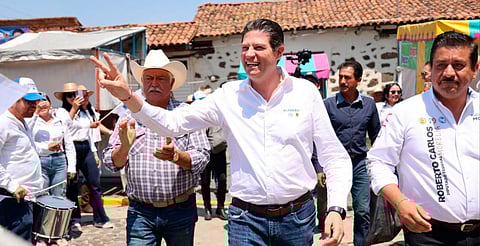 Va Alfonso por la consolidación de 5 módulos de maquinaria para caminos rurales