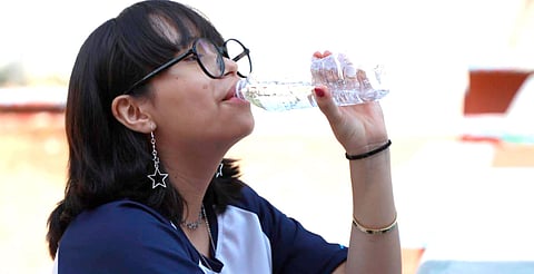 Ante onda de calor se mantiene cambio de horario en escuelas de Michoacán: SEE