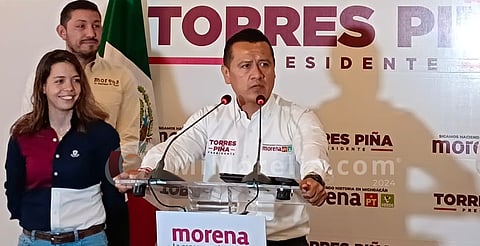 El objetivo es ganar por más de 10 puntos: Carlos Torres Piña