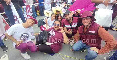 Morelianos en el Zócalo, con esperanza en Claudia Sheinbaum