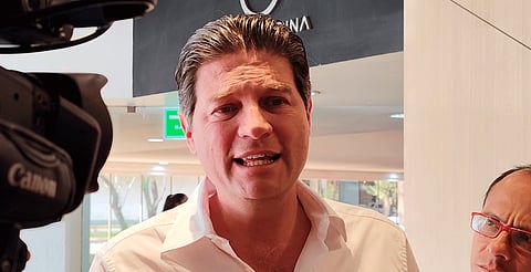 Alfonso Martínez señala uso de recursos públicos a favor de la campaña de CTP