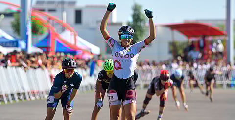Patinadora de velocidad mexicana rompe récord de oros de su entrenadora