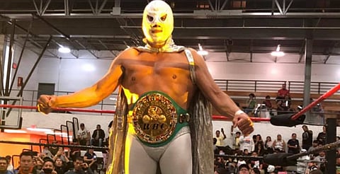Hijo del Santo anuncia gira del adiós