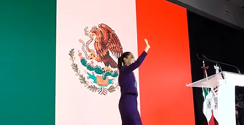 "No llego sola, llegamos todas", Sheinbaum en su primer discurso