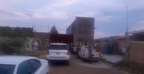 Deslindan a Alfonso Martínez de despensas y propaganda localizada en bodega