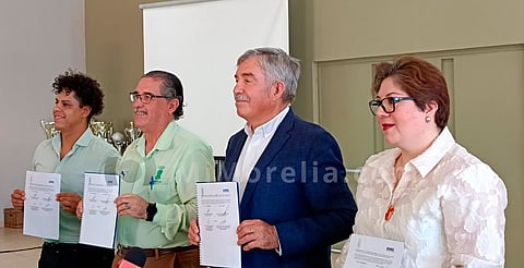Firman STASPE y UVAQ convenio para ofrecer becas a trabajadores y sus familiares