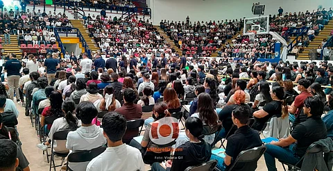 Realizan su examen de admisión 4 mil aspirantes más a las carreras del área de la salud de la UMSNH