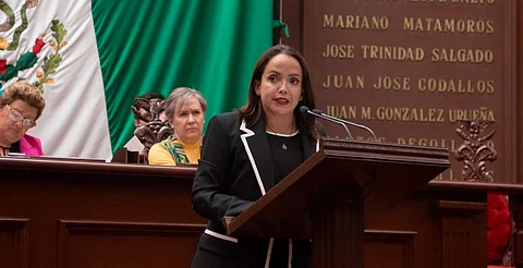 Reivindicaremos el papel fundamental de la cultura en nuestra sociedad: Andrea Villanueva
