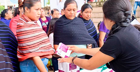 Garantizados, productos de gestión menstrual en autogobiernos: Seimujer