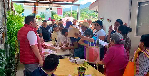 Sedum trabaja para dar certeza jurídica a familias michoacanas