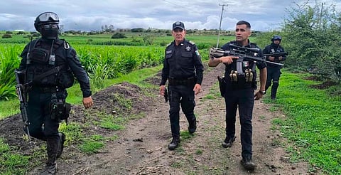 Movilización policial en Indaparapeo por secuestro y asesinato de un hombre