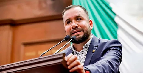 Logra Reyes Galindo incorporar en Michoacán a niños y niñas con quemaduras a Ley de Asistencia Social