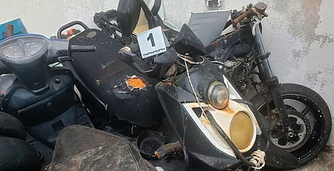 Catean domicilio en Morelia, aseguran motocicletas con alteraciones en sus medios de identificación