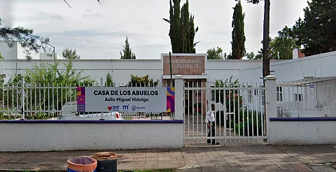 Trato digno y cariño reciben los abuelitos en el Asilo de Ancianos “Miguel Hidalgo”