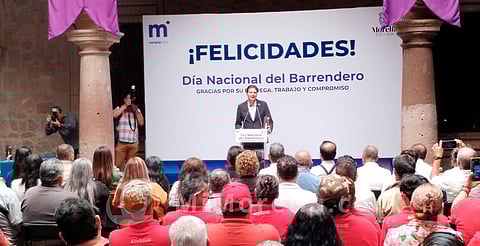 Celebra Ayuntamiento de Morelia Día del Barrendero