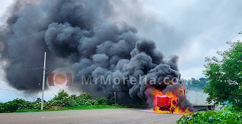 Intensifican protestas por desaparición de Policías Comunales en Tangamandapio
