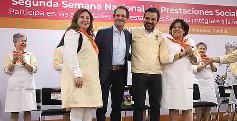 Alejandra Aburto de Robledo, presidenta honoraria de esta organización, informó que de 2017 a la fecha se han elaborado más de 23 mil prótesis de mama artesanales