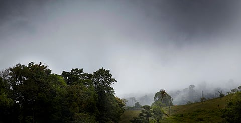 Atentos, llega onda tropical 18 a Michoacán y mantendrá lluvias intensas