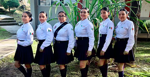 Regresan a clases más de 173 mil estudiantes michoacanos de bachillerato