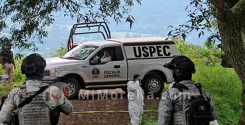 Encuentran 3 hombres ejecutados en la periferia de Morelia