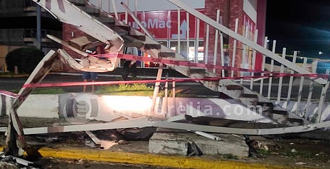 De 24 años, el conductor que chocó contra puente peatonal en libramiento de Morelia