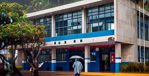 Se suspenden clases en municipios costeros de Michoacán por tormenta tropical: SEE