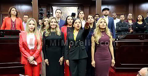 Por encima de la ley, Congreso designa a presidenta de Charapan