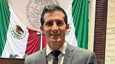 Rommel Pacheco lanza indirecta a Ana Guevara en primer mensaje al frente de Conade