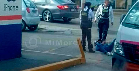 Se registran 2 choques vehiculares en distintos puntos de Morelia; hay 2 personas heridas