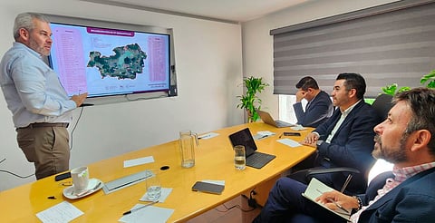 Bedolla y Conagua impulsarán a Pátzcuaro como polo de desarrollo ambiental