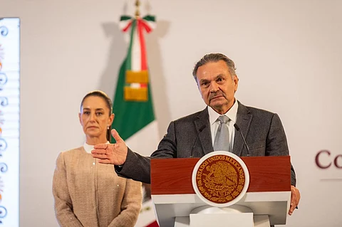 Informó que en este sexenio, adicionalmente a la operación regular del Instituto, se construirán 500 mil viviendas y se otorgarán 250 mil créditos para mejoramiento