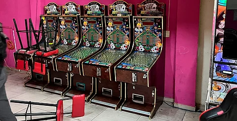 FGE localiza 159 maquinitas tragamonedas en inmuebles de Morelia