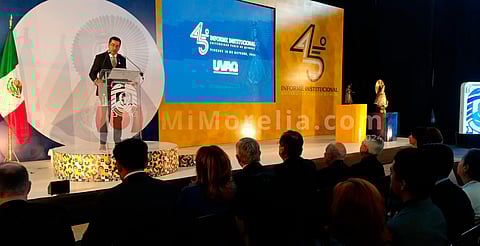 Presentan el 45 Informe Institucional de la UVAQ