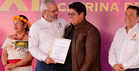 Entregan 24 premios para las mejores catrinas de Capula
